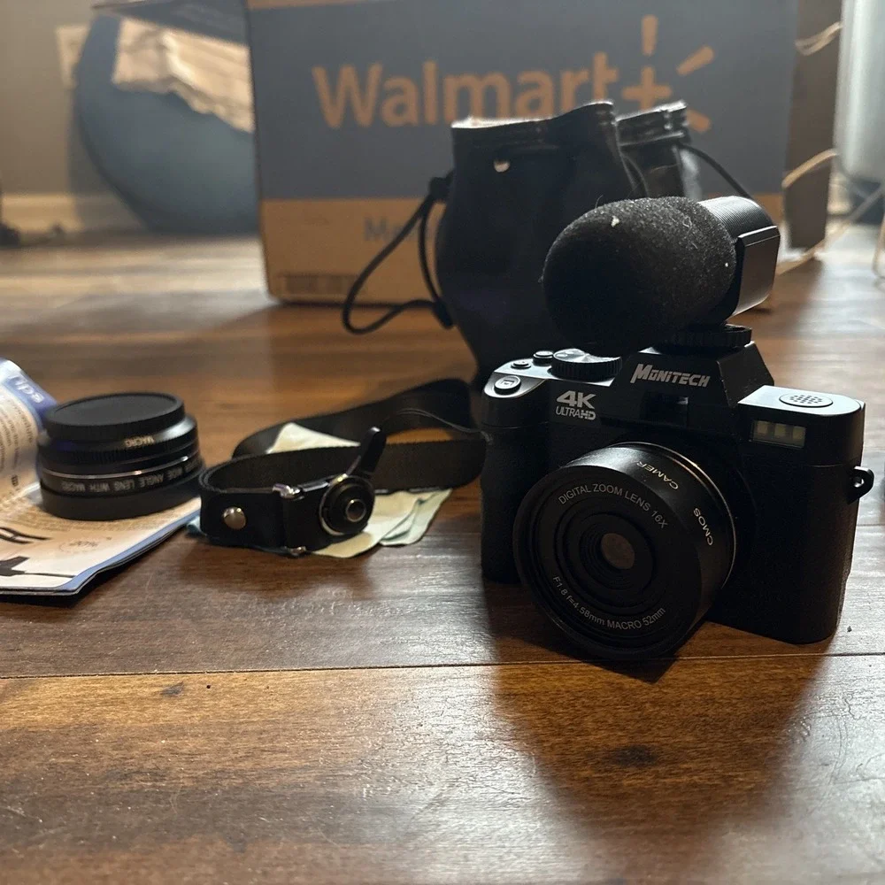 Ultra 4K Camera For Vlogging, Live Streaming, Has Sim Card, Wide Ang. Lens, Mic.